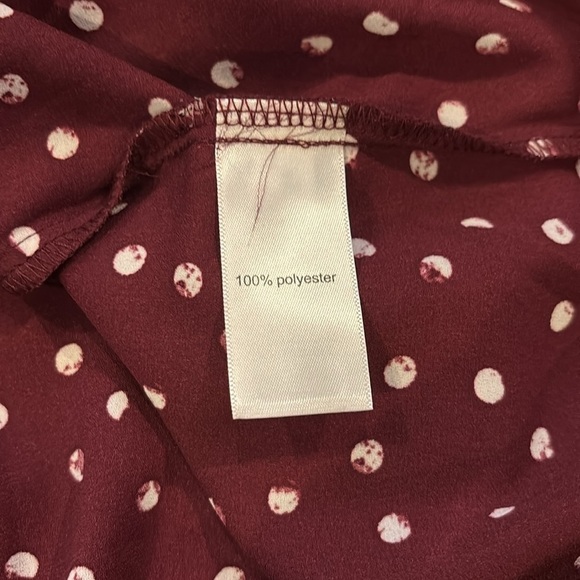 2/$25 MAURICES Plus Size Winona Polka Dot Button Down Blouse Size 1X - Picture 6 of 9